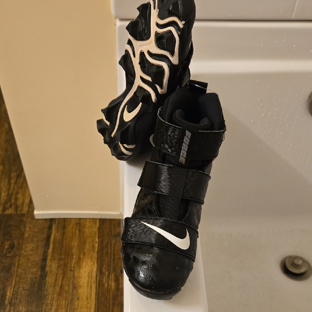 Nike Kids Black and White Football Cleats